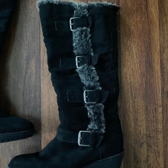 Fur wedge boots - Picture 3 of 4